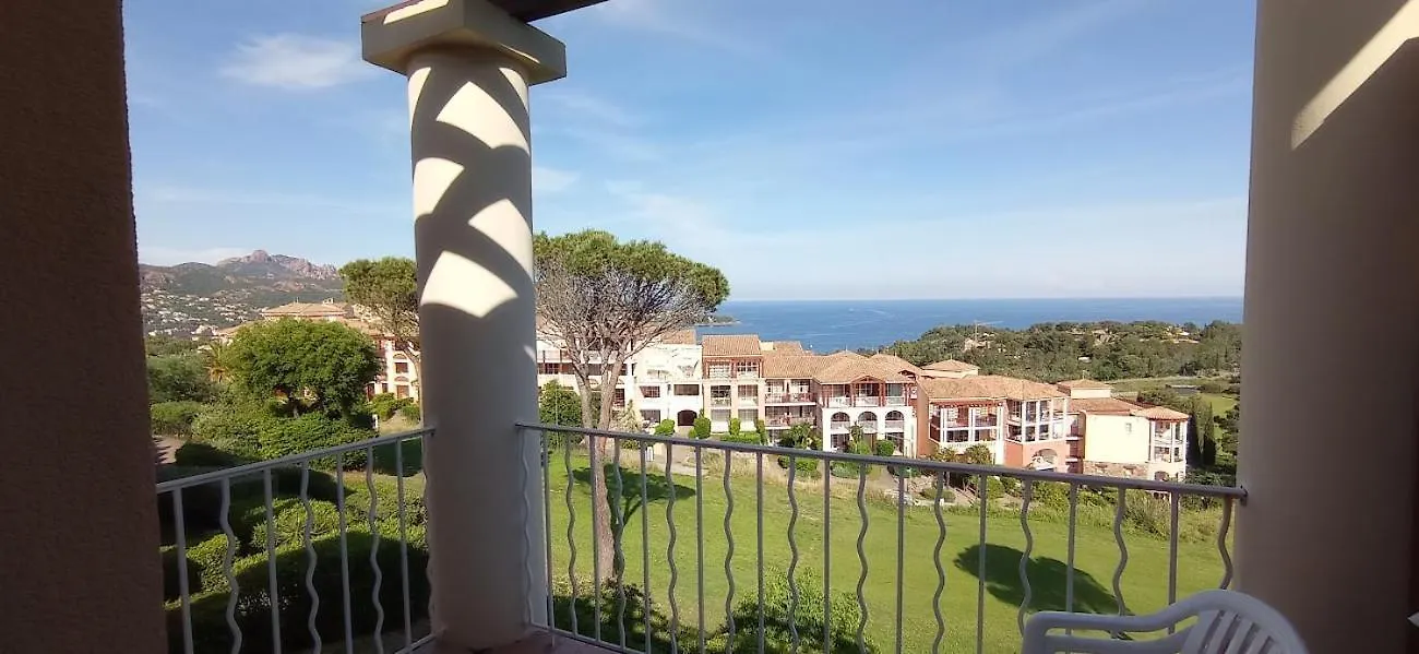 Cap Esterel Vue Mer Climatise, Renove G4 227 Saint-Raphaël