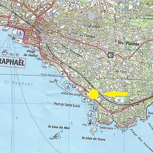Un Grand Face Au Port De Santa Lucia Appartamento